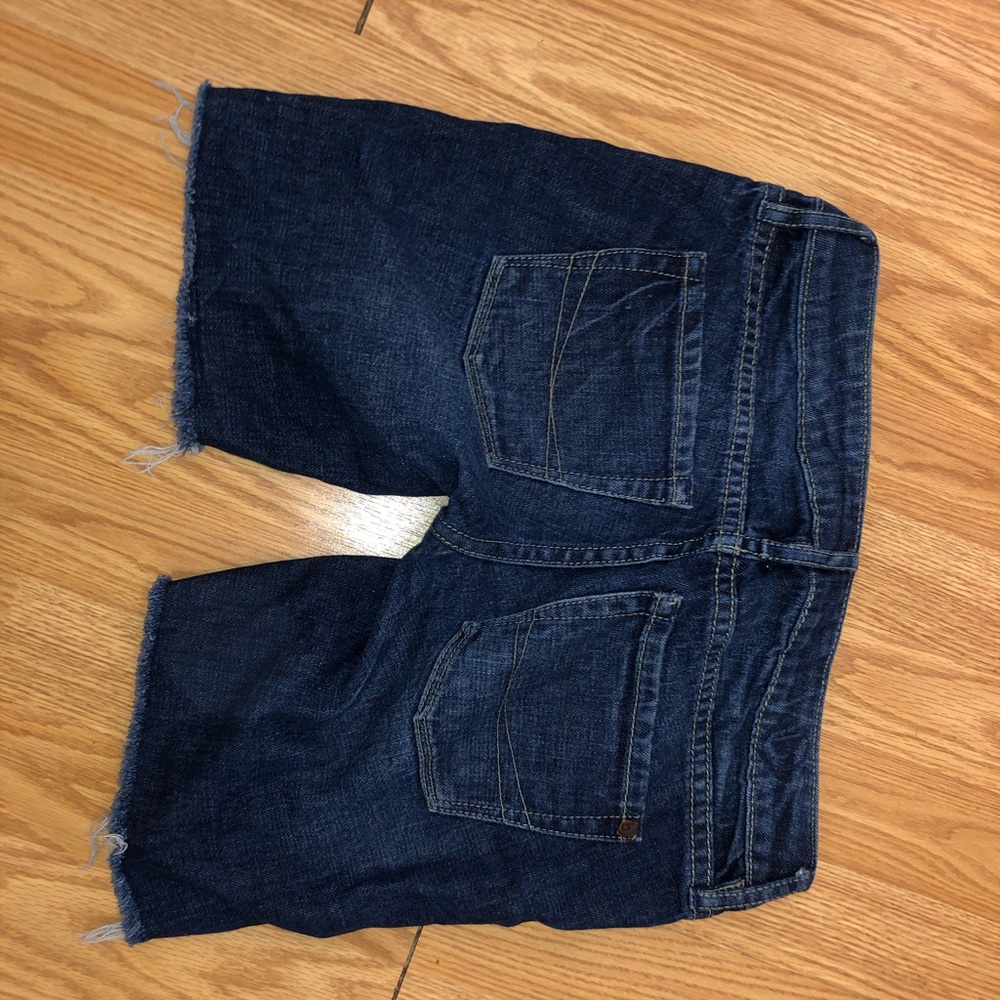 Capris